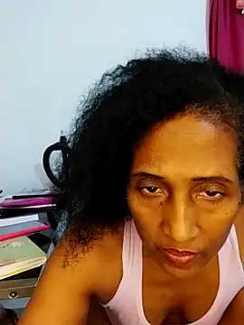 Snapshot of Aishamara chatting on February 5, 2026, 8:54 am Aishamara online show from February 5, 2026, 8:54 am