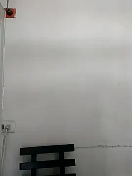 PrivCamZone online show from September 29, 2025, 6:13 pm