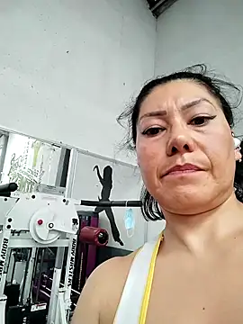 LaInsaciableIntensa online show from February 21, 2026, 5:04 pm