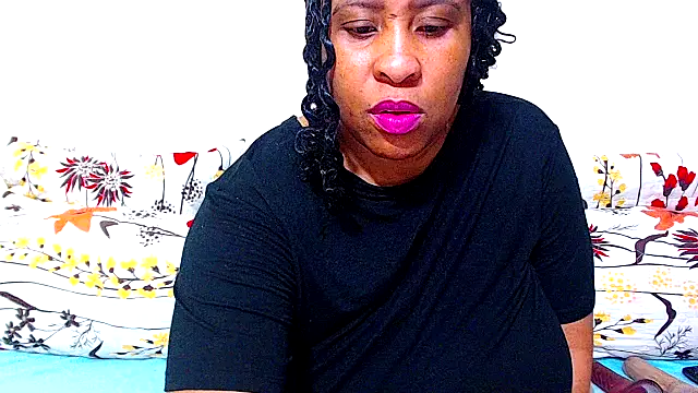 Ebonylovelyx online show from September 16, 2025, 3:29 am