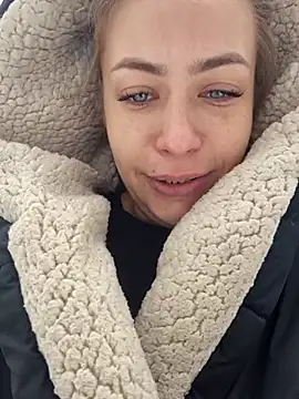 Snapshot of Keli_Jessi chatting on January 18, 2026, 11:24 am Keli Jessi online show from January 18, 2026, 11:24 am