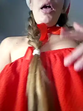 Snapshot of Keli_Jessi chatting on December 22, 2025, 1:11 pm Keli Jessi online show from December 22, 2025, 1:11 pm