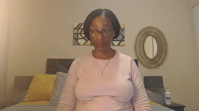 Snapshot of Creamyass22 chatting on June 24, 2026, 3:43 pm Creamyass22 online show from June 24, 2026, 3:43 pm