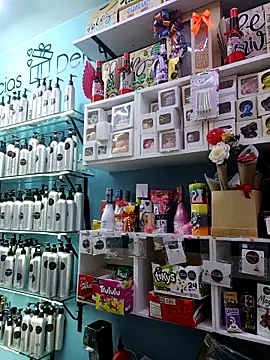 LunaZambrano online show from March 25, 2026, 6:40 pm