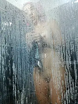 LunaZambrano online show from March 12, 2026, 1:59 pm