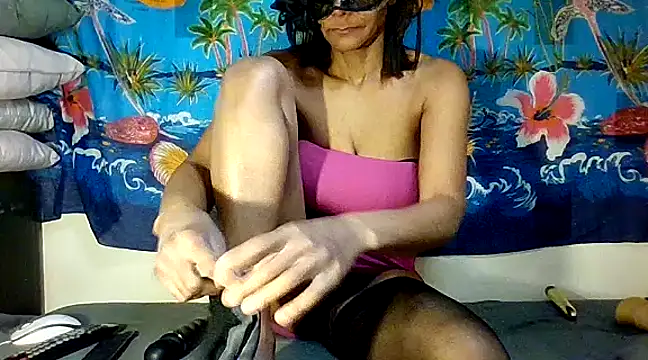 Snapshot of laetitiafun chatting on February 18, 2025, 11:55 am laetitiafun online show from February 18, 2025, 11:55 am