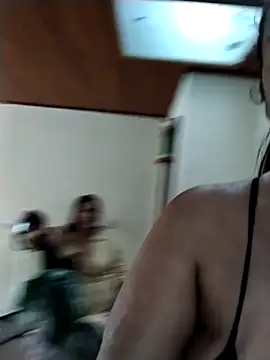 Snapshot of keilymadam chatting on November 18, 2025, 12:41 pm keilymadam online show from November 18, 2025, 12:41 pm