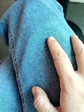 Snapshot of sutgibihatun chatting on November 4, 2025, 9:46 am sutgibihatun online show from November 4, 2025, 9:46 am