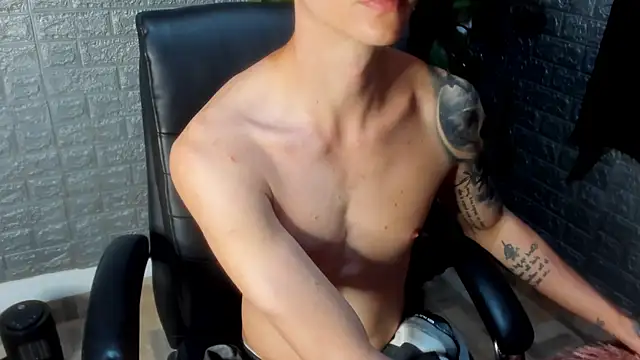 Snapshot of Dmtry6 chatting on November 27, 2025, 12:22 am Dmtry6 online show from November 27, 2025, 12:22 am