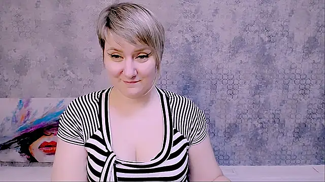 Snapshot of Djullia chatting on March 22, 2025, 3:20 pm Djullia online show from March 22, 2025, 3:20 pm