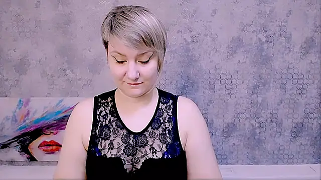 Snapshot of Djullia chatting on March 16, 2025, 6:09 am Djullia online show from March 16, 2025, 6:09 am