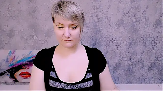 Snapshot of Djullia chatting on March 13, 2025, 9:10 am Djullia online show from March 13, 2025, 9:10 am