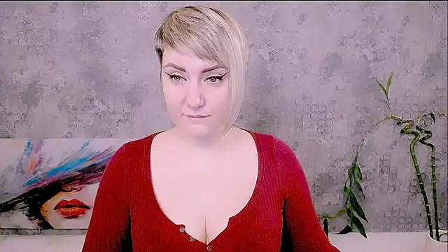 Snapshot of Djullia chatting on December 5, 2025, 7:40 am Djullia online show from December 5, 2025, 7:40 am