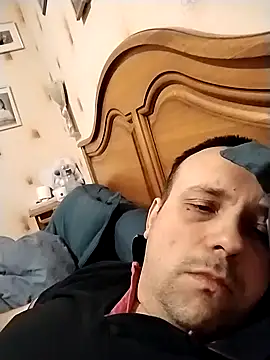 manubm03 online show from January 6, 2026, 7:40 pm