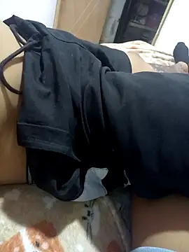 Snapshot of annie-19 chatting on December 15, 2025, 9:09 pm annie-19 online show from December 15, 2025, 9:09 pm