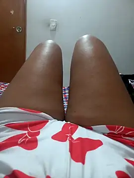 Snapshot of annie-19 chatting on September 24, 2025, 8:48 pm annie-19 online show from September 24, 2025, 8:48 pm