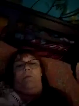 bellaau online show from January 12, 2025, 11:04 pm