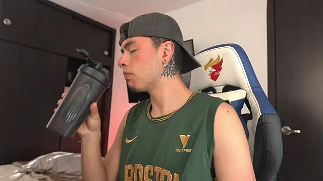  morghan  online show from February 19, 2026, 9:23 pm