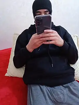 Snapshot of arabqueen chatting on December 16, 2025, 11:14 am arabqueen online show from December 16, 2025, 11:14 am