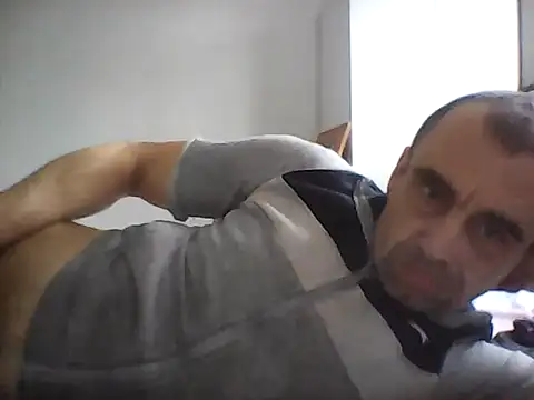 centekx online show from November 8, 2025, 2:09 pm