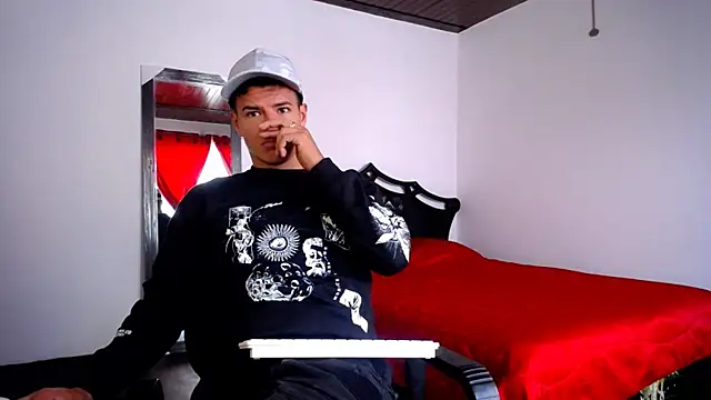 Snapshot of Deiby_casas chatting on January 14, 2025, 2:11 pm Deiby casas online show from January 14, 2025, 2:11 pm