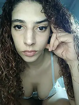 Snapshot of Kleopatracolo chatting on November 27, 2025, 5:13 pm Kleopatracolo online show from November 27, 2025, 5:13 pm