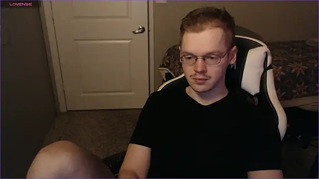 doloresman online show from February 28, 2025, 10:20 am