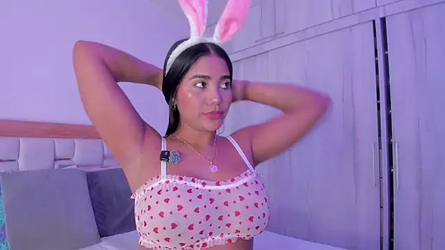 mia hank online show from October 26, 2025, 11:54 am