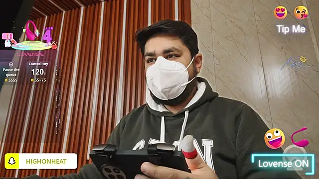 Snapshot of A4h_odin1 chatting on January 8, 2026, 8:31 am A4h odin1 online show from January 8, 2026, 8:31 am