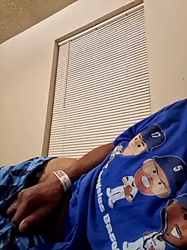 Snapshot of Fonzarelli chatting on September 29, 2025, 9:27 am Fonzarelli online show from September 29, 2025, 9:27 am