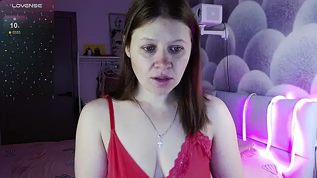 alekasamui online show from November 14, 2025, 1:09 am