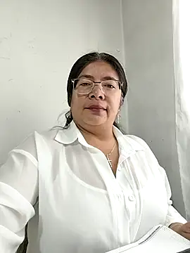   valentina18 online show from January 19, 2026, 1:15 pm