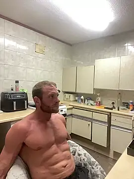 Snapshot of FuelX@xh chatting on July 14, 2026, 8:26 pm FuelXxh online show from July 14, 2026, 8:26 pm