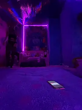 Snapshot of BABYUNICORN chatting on March 23, 2025, 4:27 am BABYUNICORN online show from March 23, 2025, 4:27 am