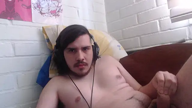 hung weeb online show from October 30, 2025, 1:53 pm