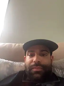 ojo4206 online show from March 25, 2026, 9:35 pm