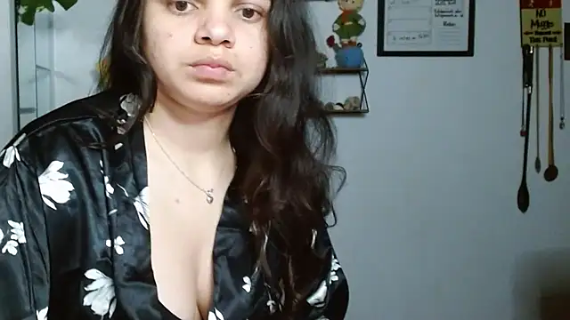 Nikkykora15 online show from November 2, 2025, 12:26 am