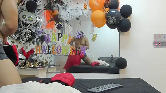 Snapshot of ChoreyTaiylor chatting on October 7, 2025, 2:29 pm ChoreyTaiylor online show from October 7, 2025, 2:29 pm