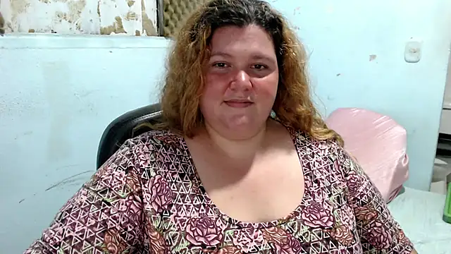 Snapshot of squirt322bbw chatting on July 14, 2026, 2:05 am squirt322bbw online show from July 14, 2026, 2:05 am