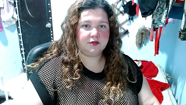 Snapshot of squirt322bbw chatting on December 17, 2025, 5:07 pm squirt322bbw online show from December 17, 2025, 5:07 pm