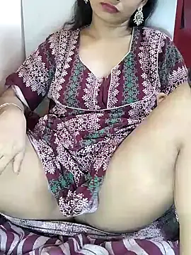 Snapshot of Beautifulsex4u chatting on January 24, 2025, 6:35 pm Beautifulsex4u online show from January 24, 2025, 6:35 pm