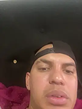 Snapshot of elperrys chatting on November 28, 2025, 1:55 pm elperrys online show from November 28, 2025, 1:55 pm