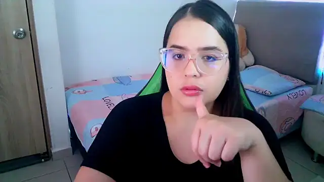  alicia z online show from February 22, 2025, 5:24 pm