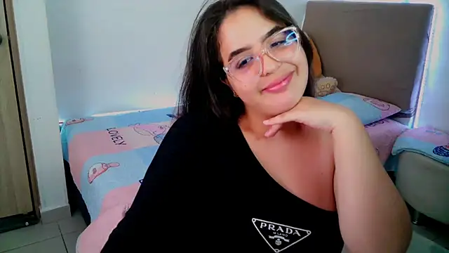  alicia z online show from February 8, 2025, 6:01 pm