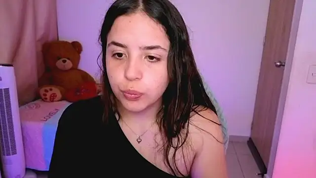  alicia z online show from April 16, 2026, 6:08 pm