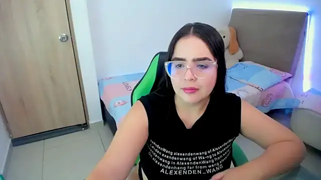  alicia z online show from February 28, 2025, 5:37 pm