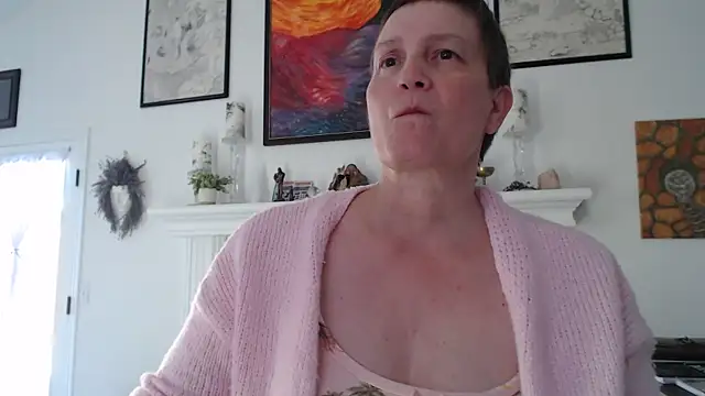 AuroraWillows online show from February 23, 2026, 6:41 pm