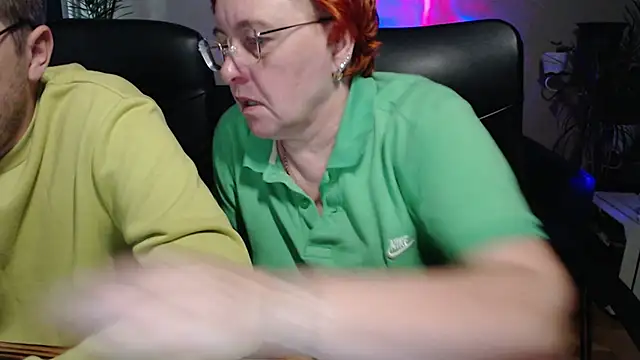 JoannaAndNeighbour online show from November 6, 2025, 8:51 am