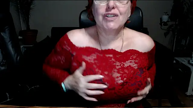 JoannaAndNeighbour online show from November 26, 2025, 8:36 am