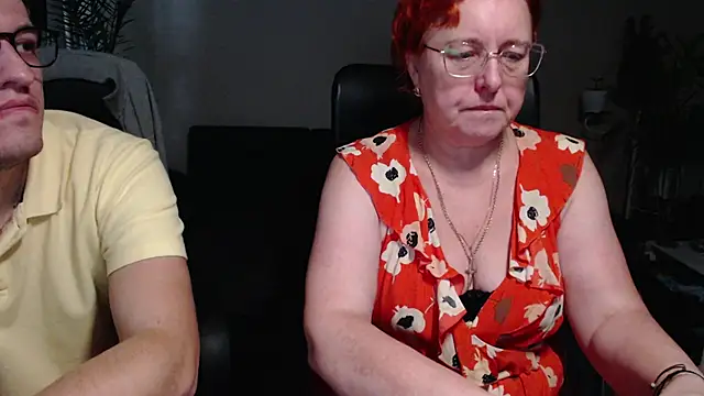 JoannaAndNeighbour online show from November 17, 2025, 8:51 am